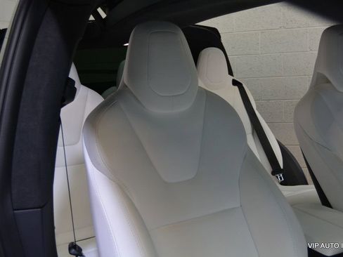 Used 2019 Tesla Model X 100D image 14