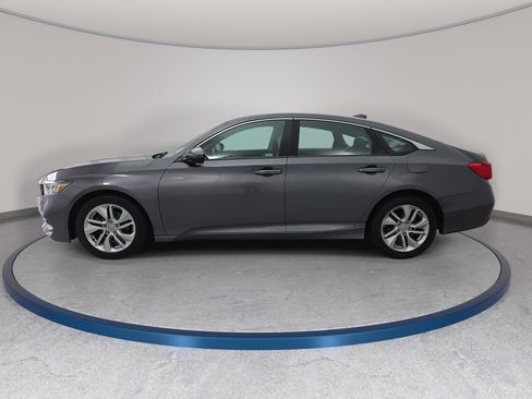 Used 2018 Honda Accord LX image 8