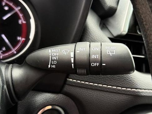 Used 2023 Toyota RAV4 XLE w/ Convenience Package FWD image 24