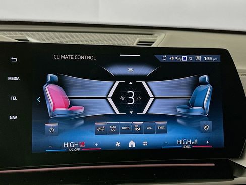 New 2026 BMW X2 xDrive28i w/ Technology Package image 21