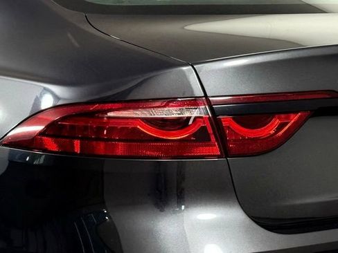 New 2024 Jaguar XF R-Dynamic SE AWD/4WD image 16
