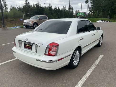 Used 2005 Hyundai XG350 L FWD image 5