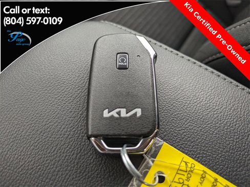 Used 2023 Kia Soul EX image 30
