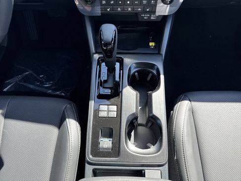 New 2026 Subaru Outback Limited AWD/4WD image 22