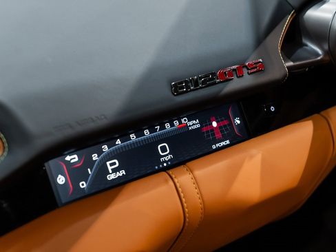 Certified 2022 Ferrari 812 GTS Base image 37
