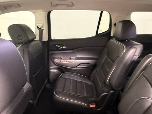 Used 2021 GMC Acadia Denali w/ Denali Technology Package FWD image 39