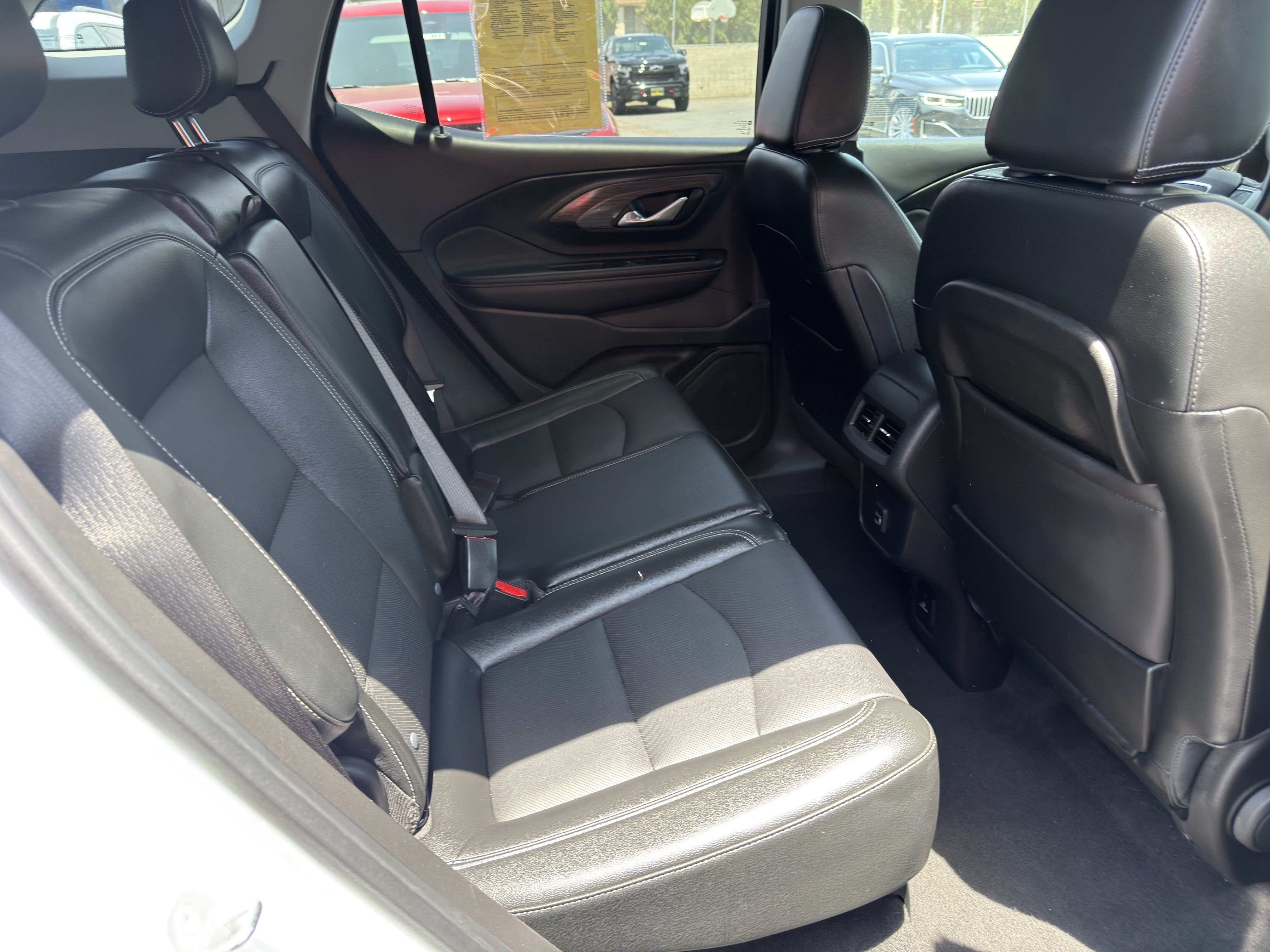 Used 2023 GMC Terrain SLT FWD image 12