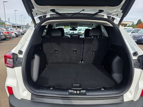 Used 2023 Ford Escape Platinum w/ Premium Technology Package image 21