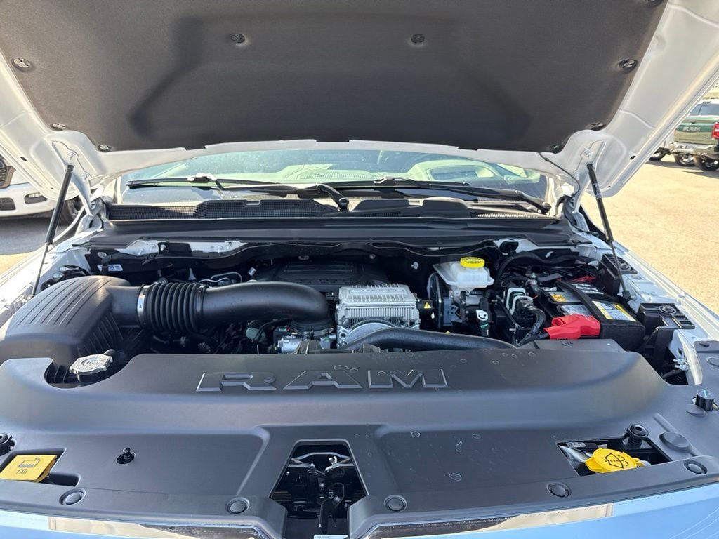 New 2027 RAM 1500 Limited AWD/4WD image 31