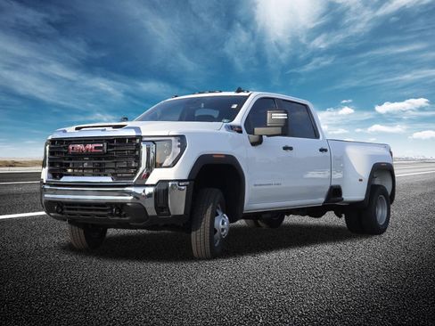 Used 2026 GMC Sierra 3500 Pro image 17