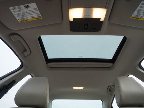 Used 2024 Nissan Altima 2.5 SL image 12