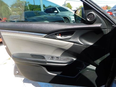 Used 2017 Honda Civic EX-L image 27