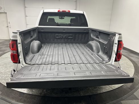 Used 2016 GMC Sierra 1500 SLE image 28