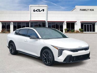 New 2025 Kia K4 GT-Line Turbo