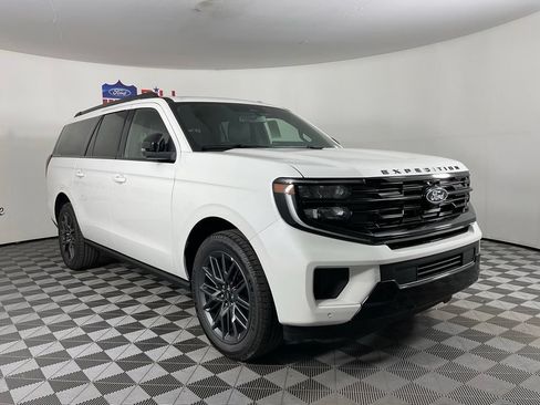 New 2027 Ford Expedition Max Platinum w/ Stealth Appearance Package RWD image 1