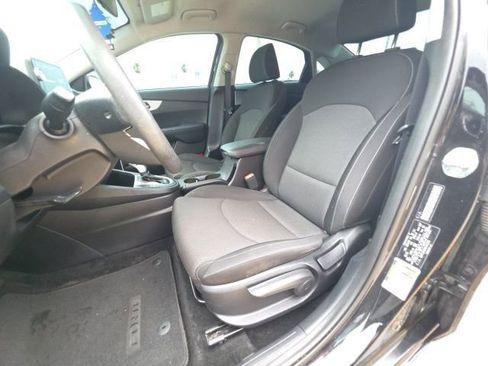 Used 2022 Kia Forte LXS image 14