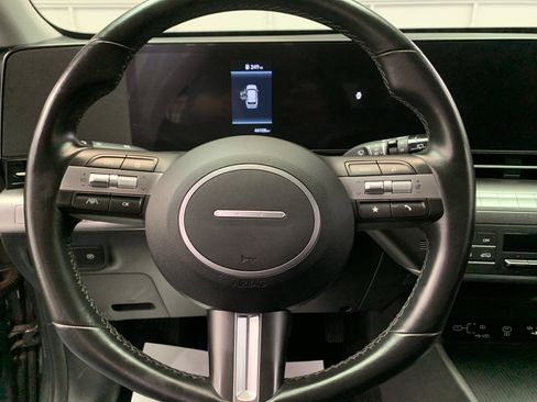 Used 2024 Hyundai Kona SEL image 17