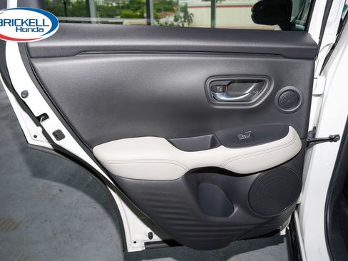 Used 2024 Honda HR-V EX-L image 13