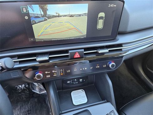 New 2026 Kia Sportage EX image 12