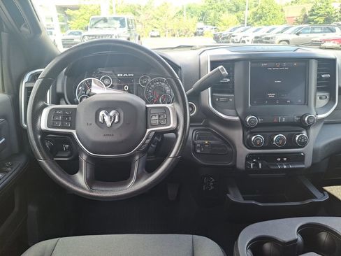 Used 2022 RAM 2500 Big Horn w/ Cold Weather Group AWD/4WD image 11