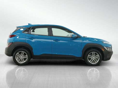 Used 2023 Hyundai Kona SE w/ Cargo Package image 6
