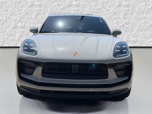 Used 2023 Porsche Macan Turbo AWD/4WD image 8
