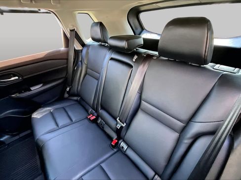 Certified 2023 Nissan Rogue SV w/ SV Premium B Package FWD image 18