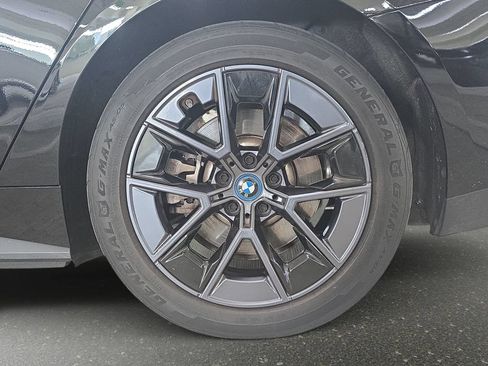 Used 2024 BMW i4 eDrive35 w/ Convenience Package RWD image 32