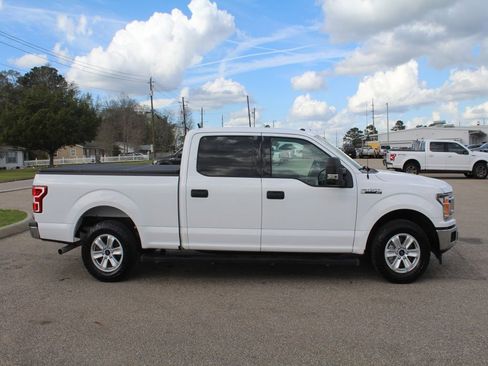 Used 2018 Ford F150 XLT w/ Equipment Group 301A Mid image 10