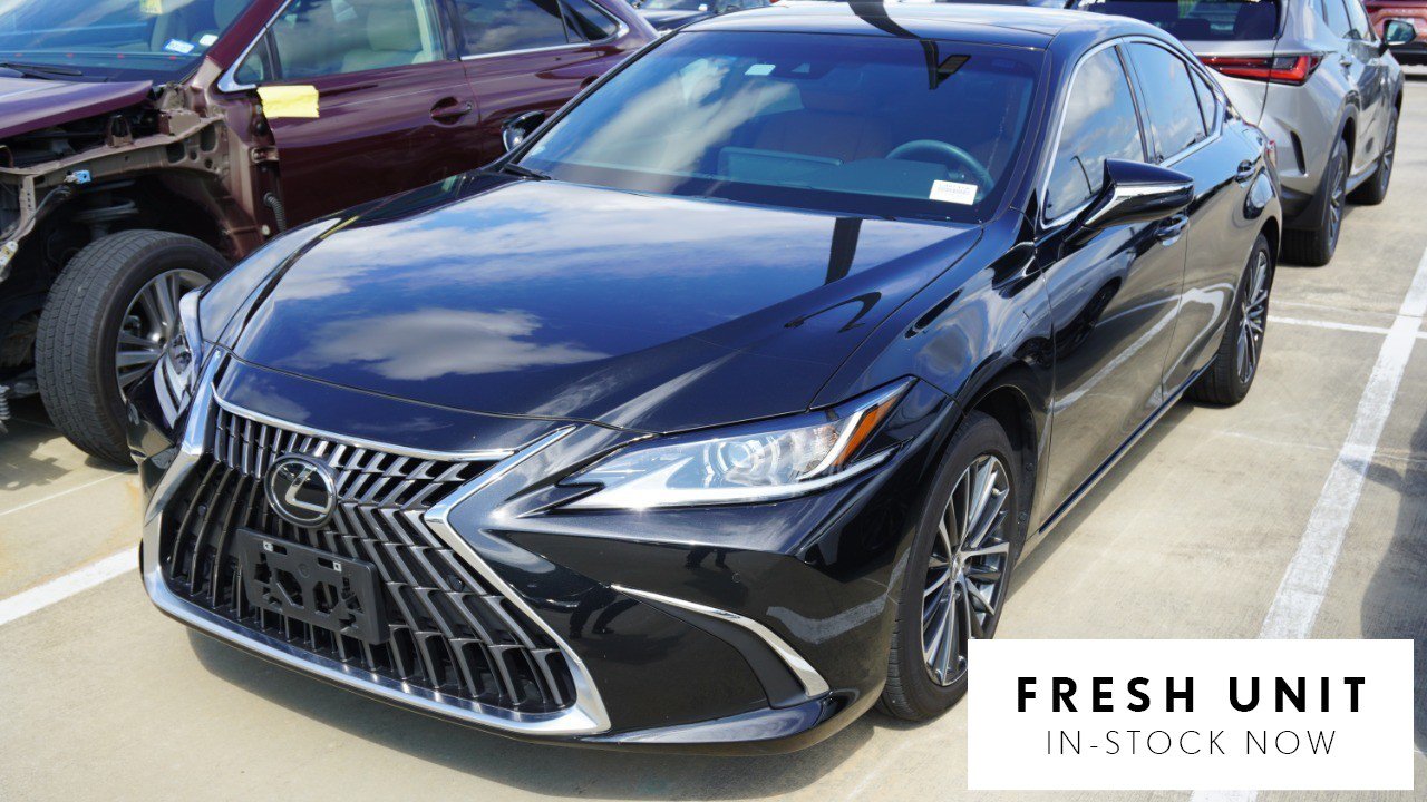 Used 2024 Lexus ES 350 w/ Premium Package FWD image 1