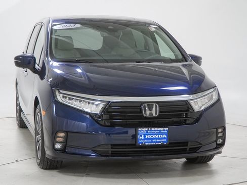 Used 2023 Honda Odyssey EX-L image 18
