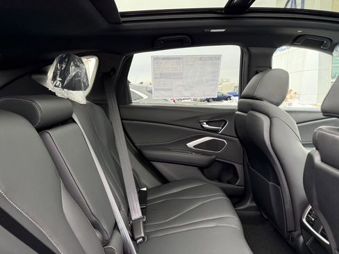 New 2026 Acura RDX SH-AWD image 5
