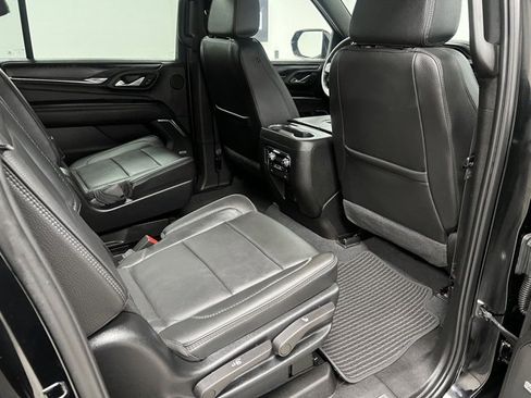 Used 2022 GMC Yukon XL Denali image 55