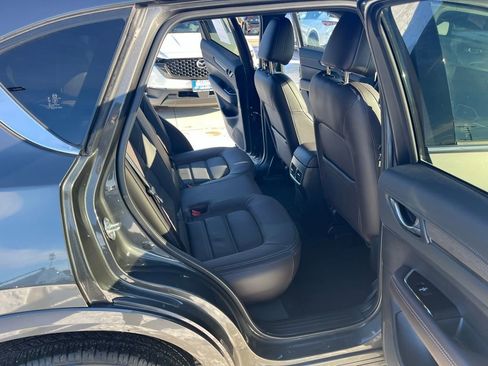 Used 2025 MAZDA CX-5 Signature image 15
