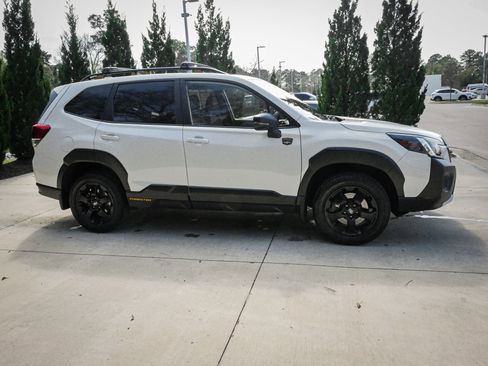 Used 2023 Subaru Forester Wilderness w/ Wilderness Package image 11