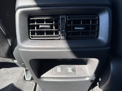 Used 2023 Honda CR-V Sport image 32