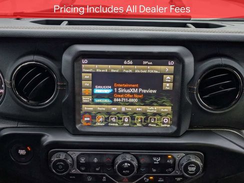 Used 2022 Jeep Wrangler Unlimited Sahara AWD/4WD image 18