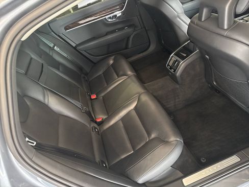 Used 2018 Volvo S90 T6 Momentum AWD/4WD image 30