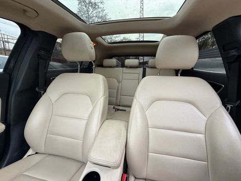 Used 2015 Mercedes-Benz GLA 250 4MATIC image 19