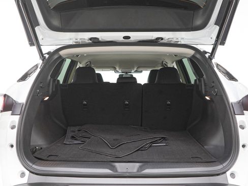 Used 2025 Nissan Murano SV AWD/4WD image 18