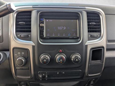 Used 2014 RAM 2500 SLT image 9