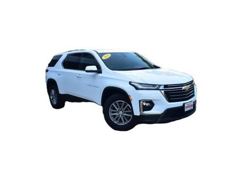 Used 2023 Chevrolet Traverse LT FWD image 2
