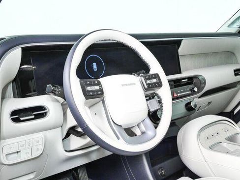 Certified 2026 Hyundai Palisade Calligraphy FWD image 4