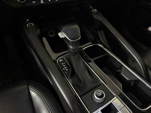 Used 2024 Kia Telluride S w/ S Sunroof Package FWD image 23