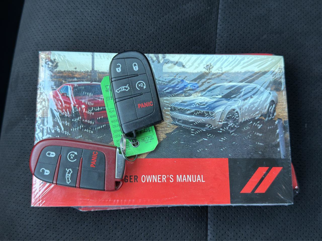Used 2022 Dodge Challenger SRT Hellcat w/ Plus Package RWD image 22