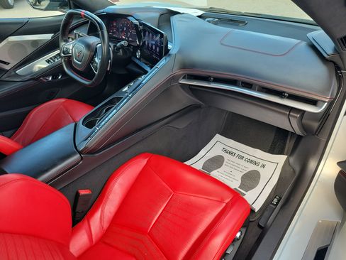 Certified 2021 Chevrolet Corvette Stingray Premium Conv w/ Z51 Performance Package image 12