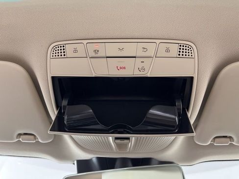 Used 2022 Mercedes-Benz GLC 300 4MATIC image 35