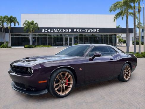 Used 2021 Dodge Challenger R/T Scat Pack RWD image 3