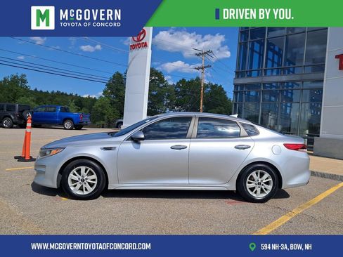 Used 2018 Kia Optima LX FWD image 2