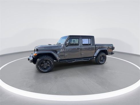 Used 2024 Jeep Gladiator Sport image 4